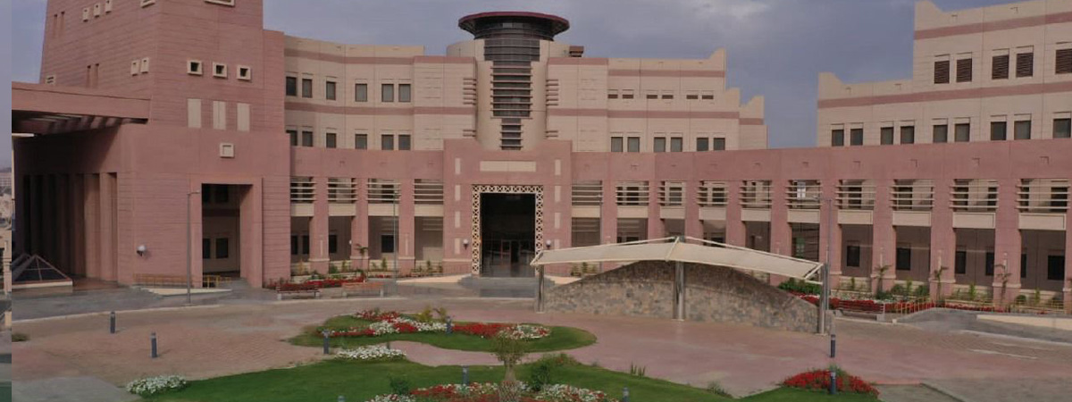 the Nursing College, Mahayel Asir