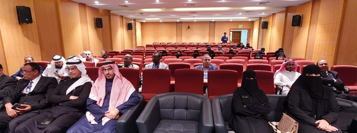 “Social Meeting for Supervisors of Student Care and Counseling Units at King Khalid University”