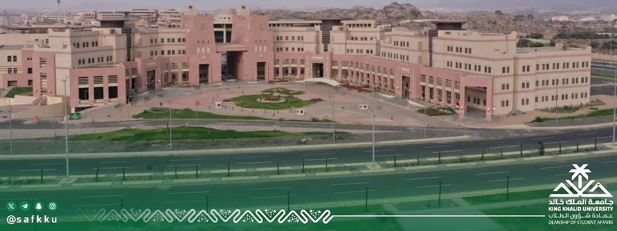 ورشة عمل لتنمية مهارات التفكير النقدي
