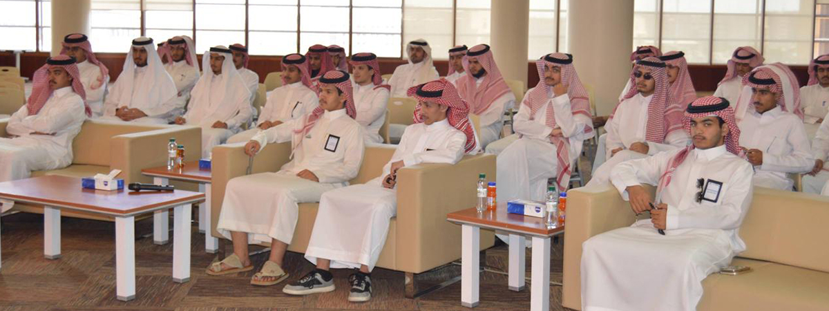برنامج بين الحرف والكلمة