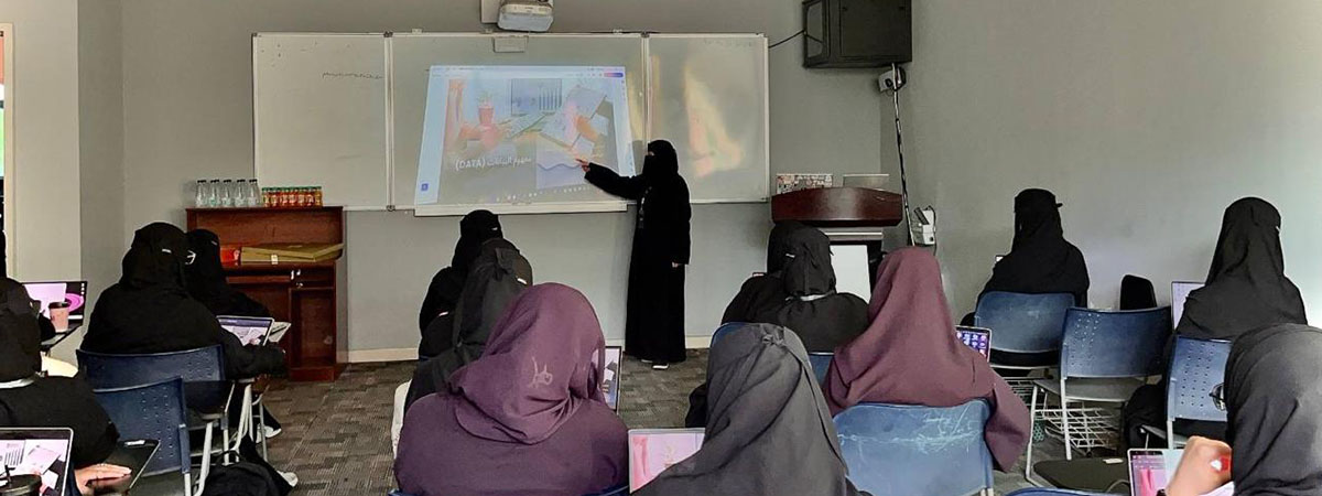  فعالية البيانات الضخمة وتحليل البيانات