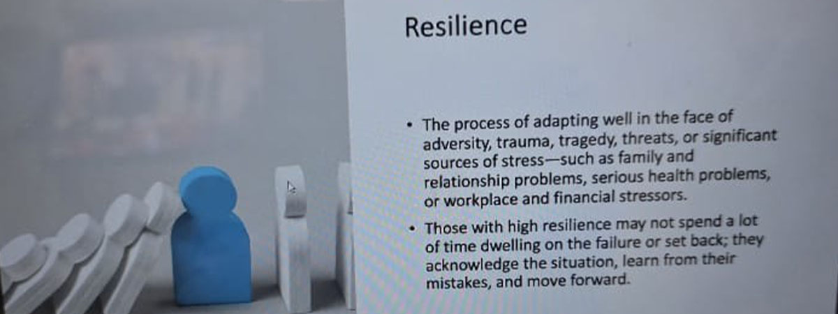  ندوة توعوية بعنوان “الضغوطات واستراتيجيات التكيف”