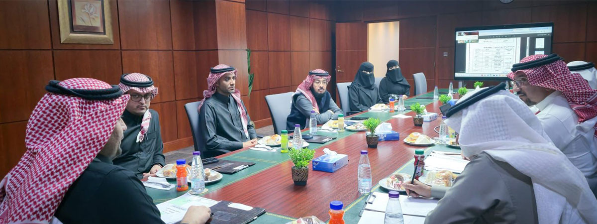 مجلس إدارة صندوق الطلاب يعقد جلسته الخامسة عشرة