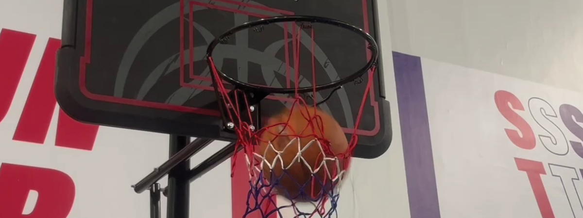  كرة السلة للطالبات