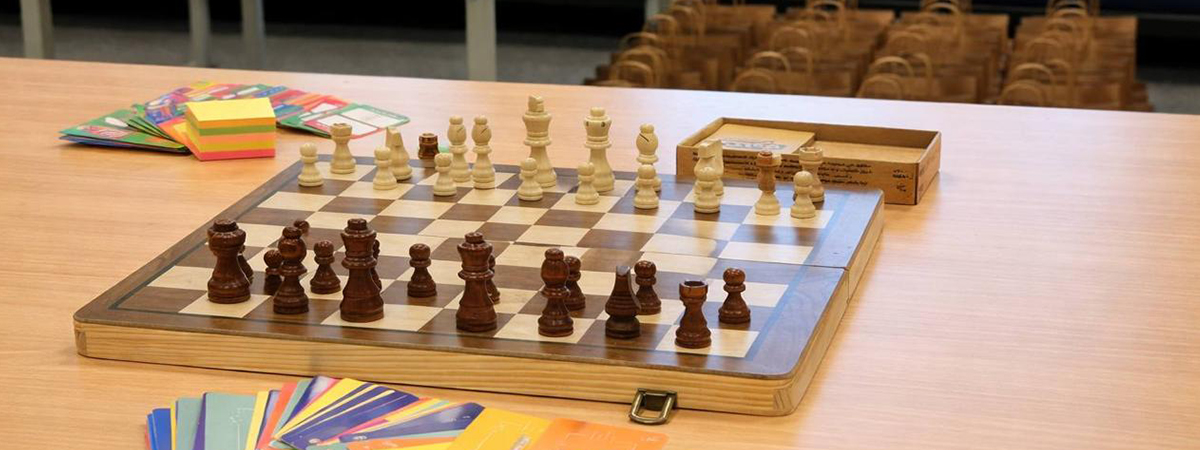 برنامج «بأيدينا نصنع الفرح»